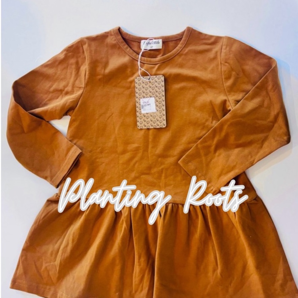 NWT Sofia Mila Brown Long Sleeve Dress